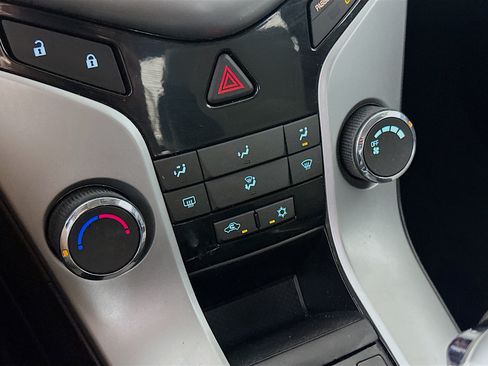 Used 2012 Chevrolet Cruze LS w/ Connectivity Package FWD image 21
