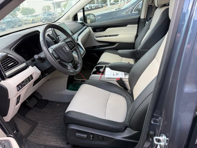 Used 2025 Honda Odyssey Elite image 5