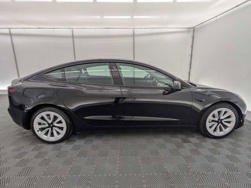 Used 2023 Tesla Model 3 Standard Range image 7