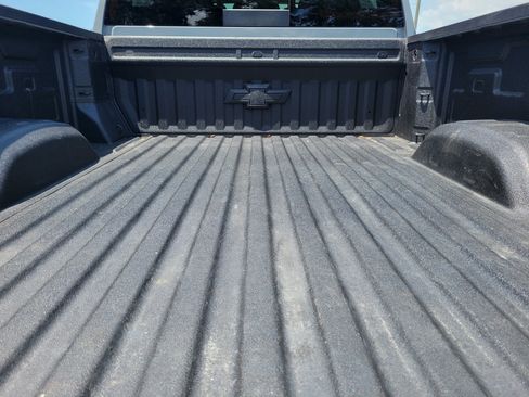 Certified 2025 Chevrolet Silverado 2500 ZR2 w/ Technology Package AWD/4WD image 10