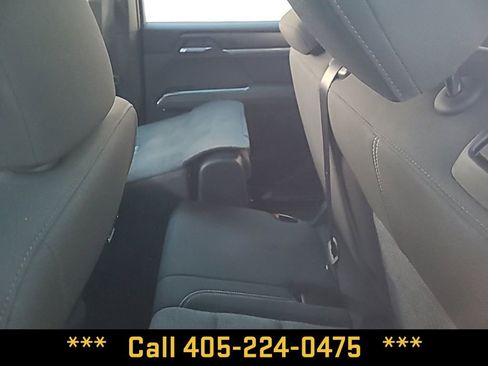 Used 2025 GMC Acadia Elevation image 18