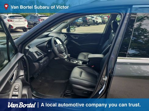 Certified 2023 Subaru Forester Touring AWD/4WD image 13
