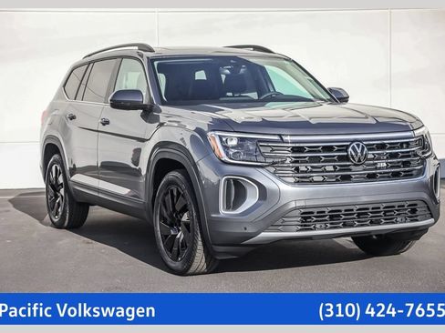 New 2026 Volkswagen Atlas SE AWD/4WD image 1