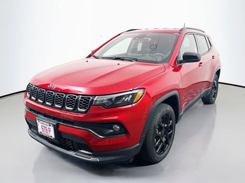 New 2026 Jeep Compass Latitude AWD/4WD image 3