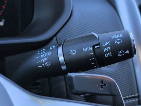 New 2026 Land Rover Discovery Limited Edition image 27