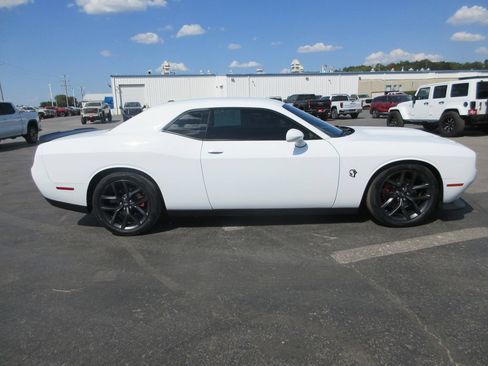Used 2022 Dodge Challenger GT w/ Blacktop Package RWD image 5