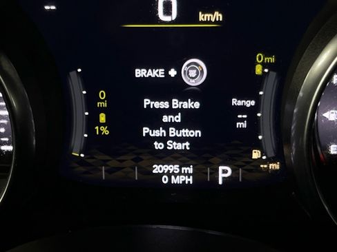 Used 2023 Jeep Wrangler Unlimited w/ Cold Weather Group image 15