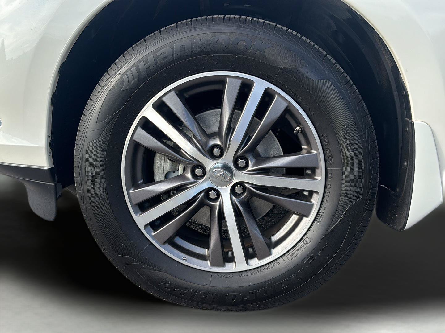 Used 2018 INFINITI QX60 FWD w/ Premium Plus Package image 11