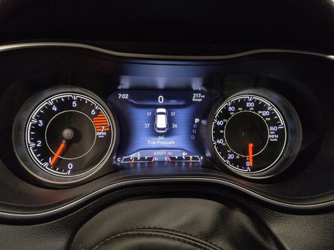 Used 2023 Jeep Cherokee Altitude Lux image 23