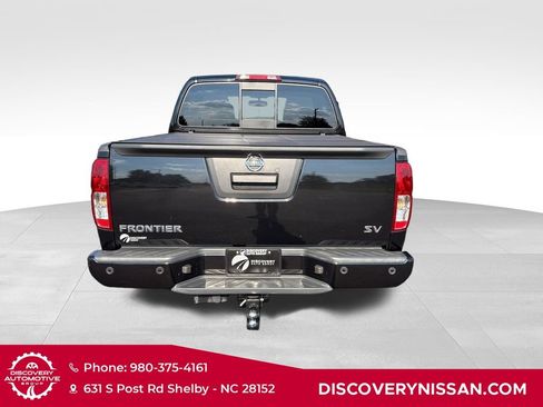 Certified 2021 Nissan Frontier SV RWD image 11
