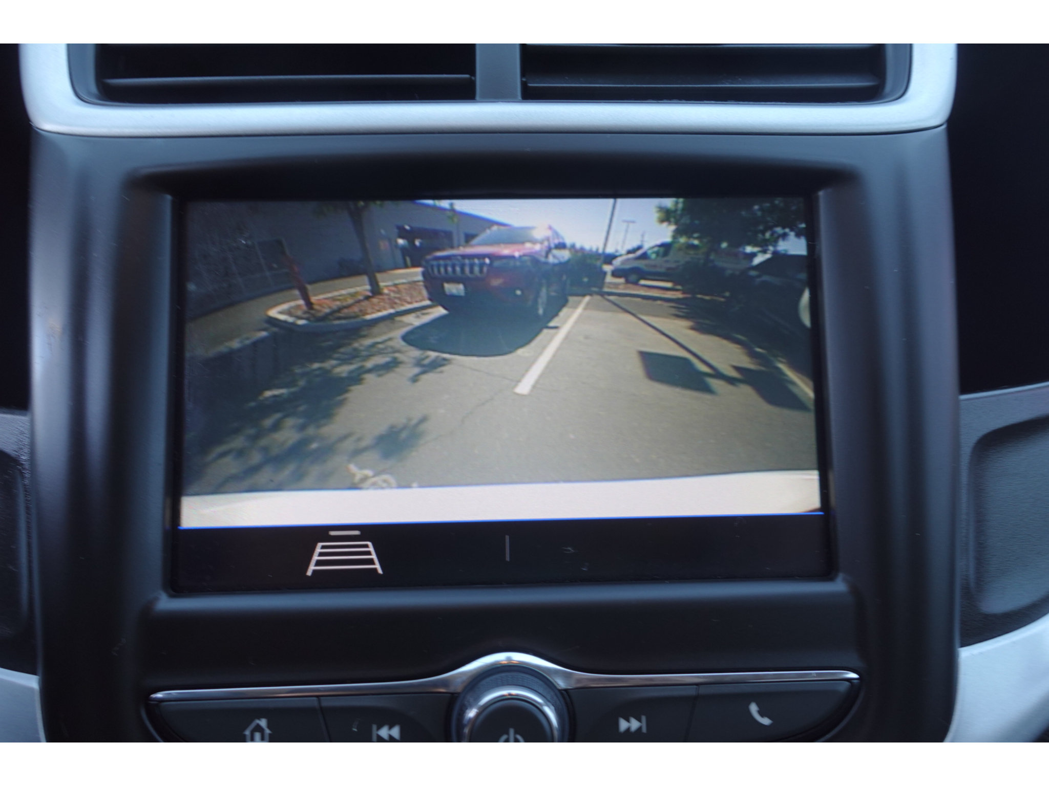 Used 2020 Chevrolet Sonic LT FWD image 21
