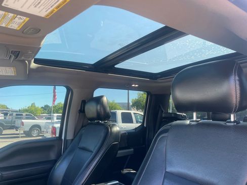 Used 2017 Ford F250 Lariat w/ Lariat Ultimate Package image 11