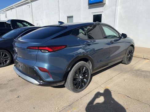 Used 2024 Buick Envista Sport Touring w/ Convenience I Package image 8