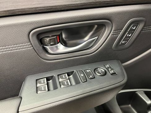 New 2026 Honda Pilot Touring image 13
