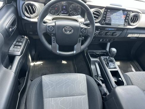 Used 2021 Toyota Tacoma TRD Off-Road AWD/4WD image 16