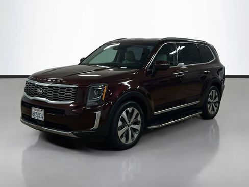 Certified 2021 Kia Telluride S FWD image 3