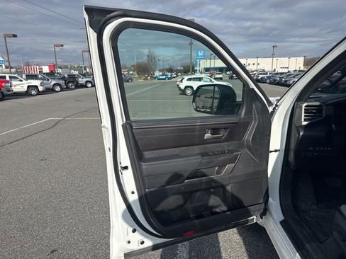Used 2025 Toyota Tundra SR5 image 10