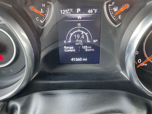 Used 2022 Jeep Wrangler Unlimited Sport AWD/4WD image 18