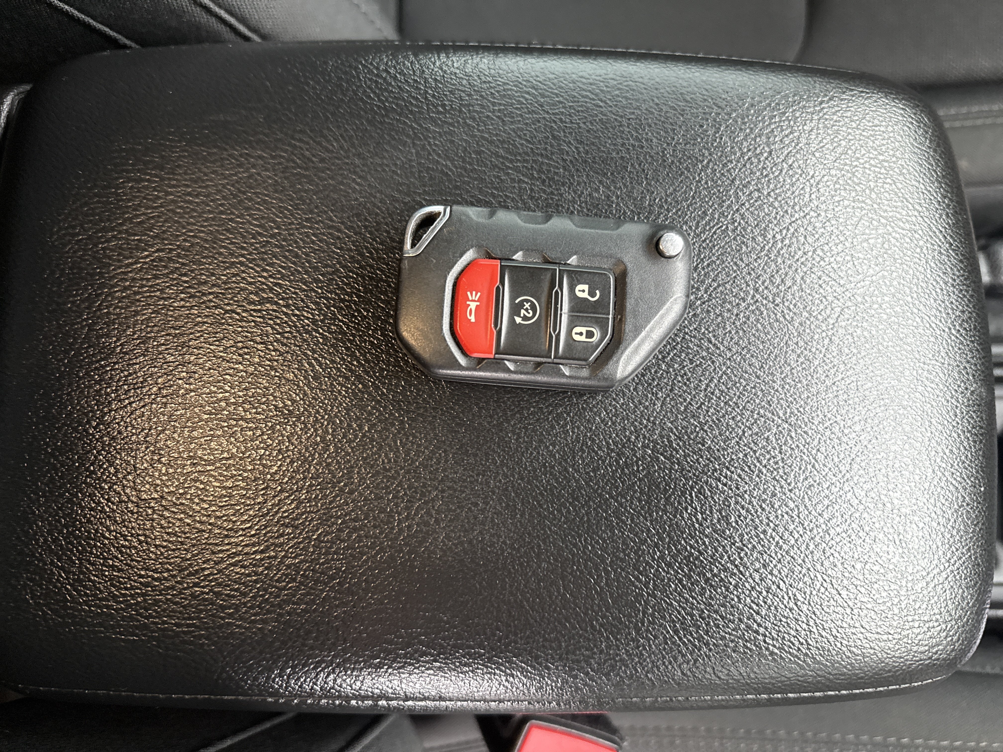 Used 2020 Jeep Gladiator Sport AWD/4WD image 9
