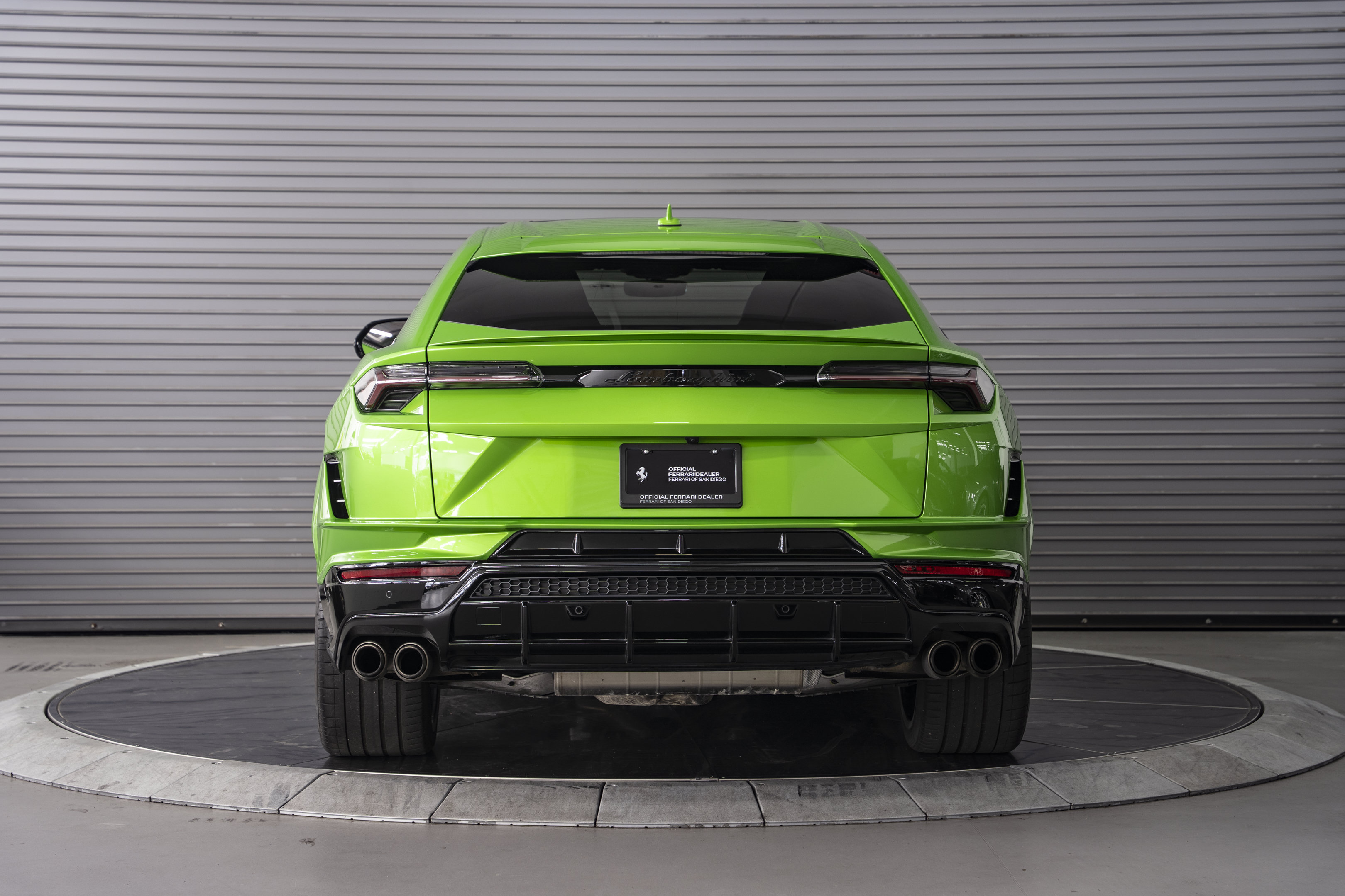 Used 2024 Lamborghini Urus S AWD/4WD image 4