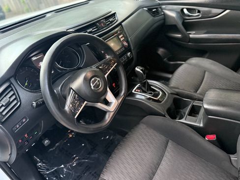 Used 2017 Nissan Rogue S AWD/4WD image 12
