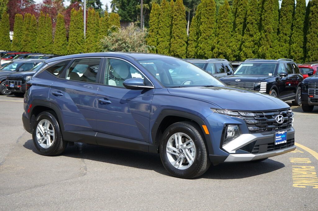 Certified 2025 Hyundai Tucson SE FWD image 4