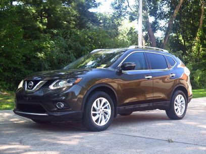Used 2015 Nissan Rogue SL w/ SL Premium Package