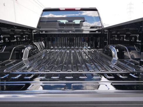 New 2026 Chevrolet Silverado 2500 Custom w/ Custom Value Package AWD/4WD image 7