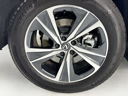 Used 2025 Lexus RX 350 FWD w/ Technology Package image 33