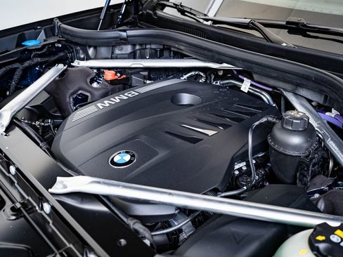 New 2026 BMW X7 xDrive40i w/ M Sport Package image 43