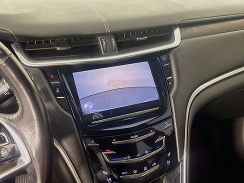 Used 2019 Cadillac XTS Luxury FWD image 14