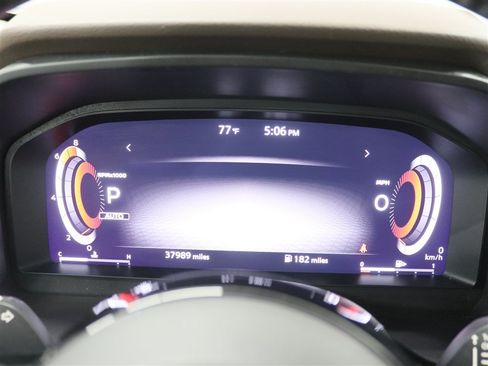 Used 2023 Nissan Rogue Platinum w/ Platinum Premium Package AWD/4WD image 34