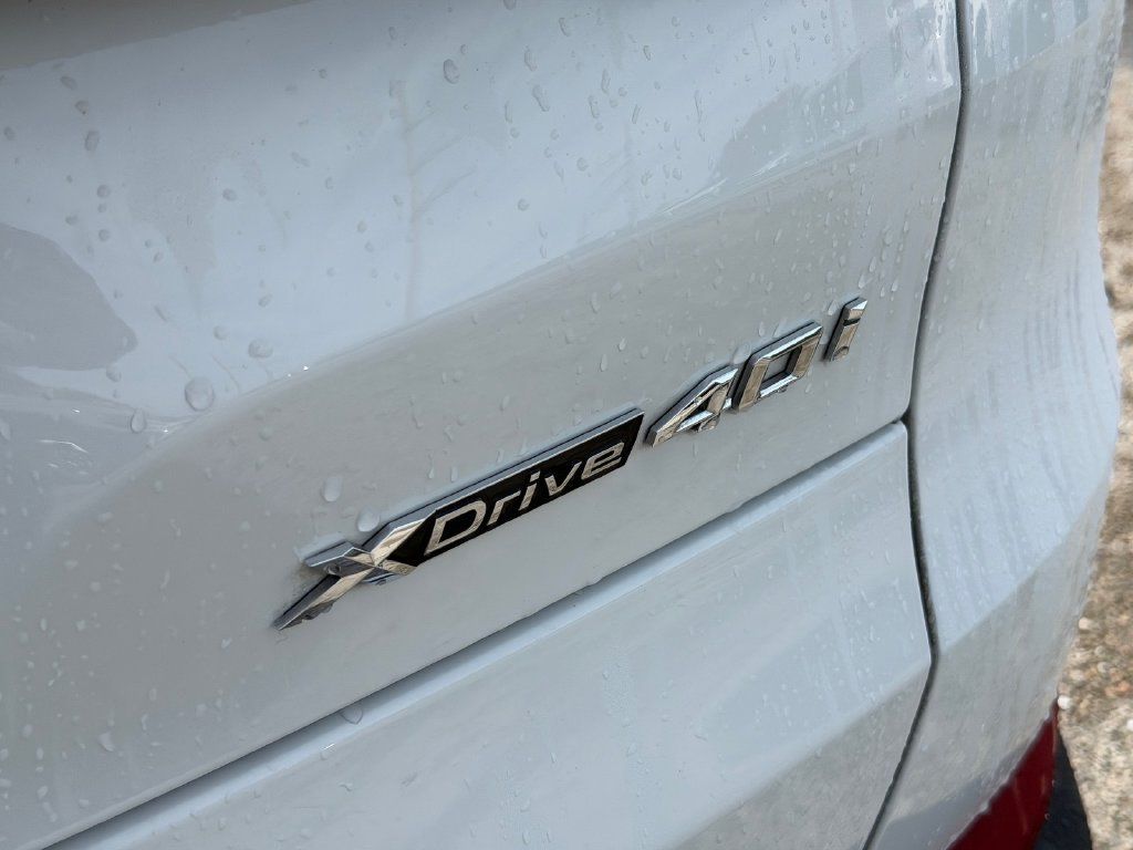 Used 2020 BMW X5 xDrive40i w/ Convenience Package AWD/4WD image 14