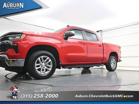 Used 2023 Chevrolet Silverado 1500 LT AWD/4WD image 21
