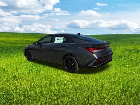 New 2026 Hyundai Elantra SEL Sport Premium FWD image 8