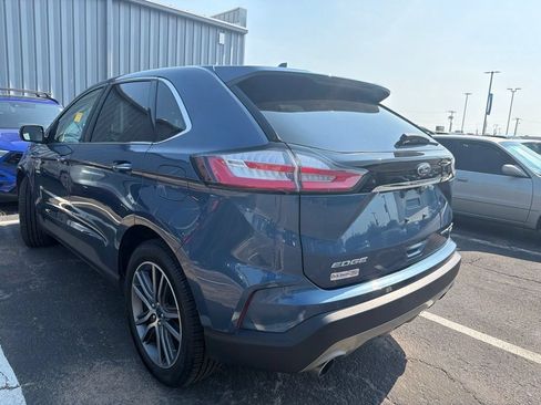 Used 2019 Ford Edge Titanium FWD image 7