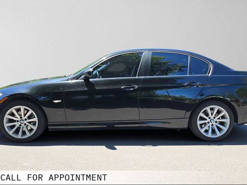 Used 2011 BMW 328i Sedan RWD image 6