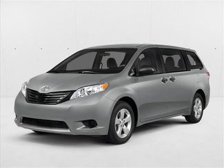 Used 2014 Toyota Sienna LE video 1