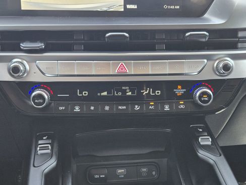 Certified 2024 Kia Telluride S w/ S Sunroof Package image 21