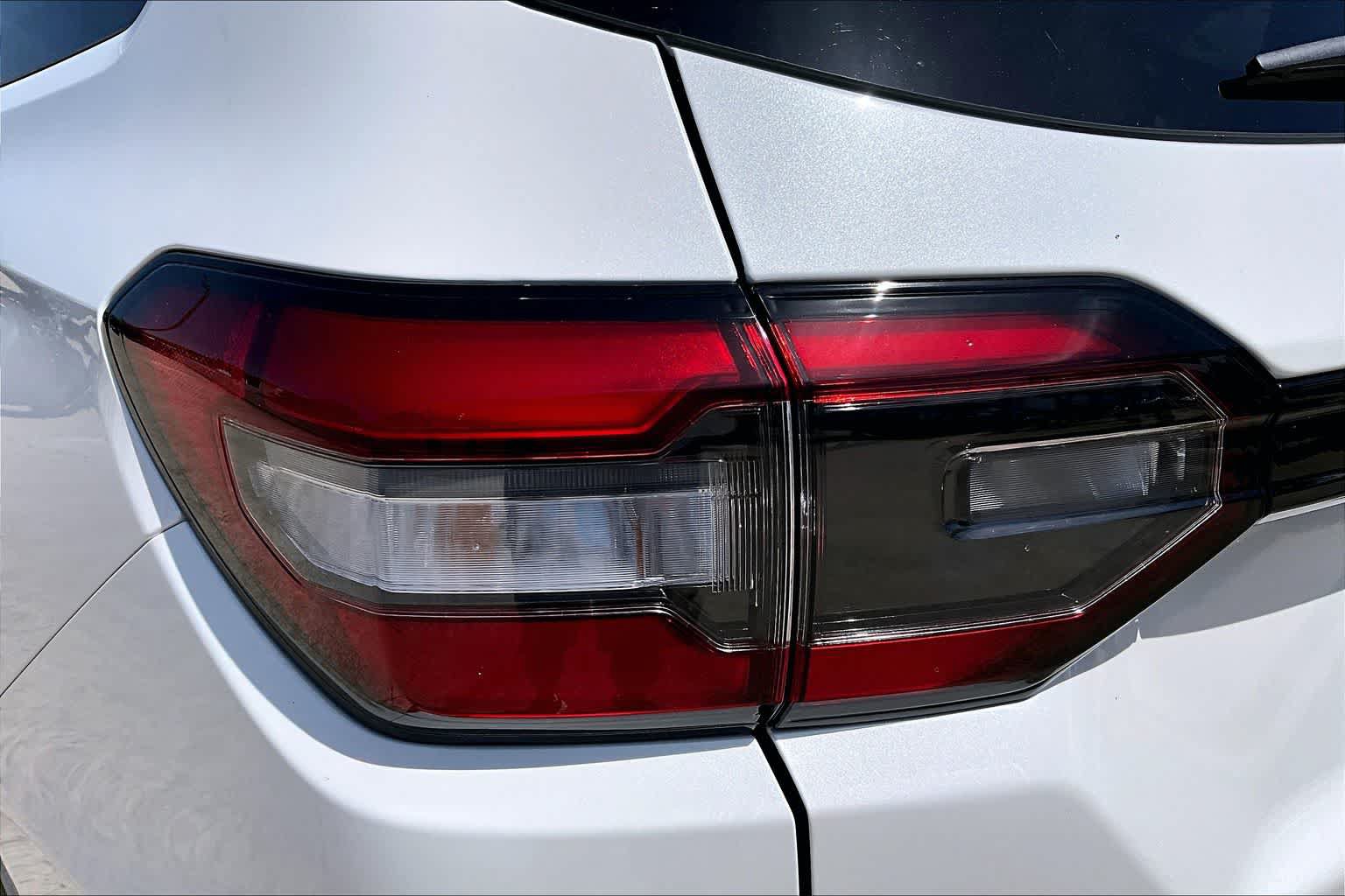 New 2026 Honda Pilot Touring image 14