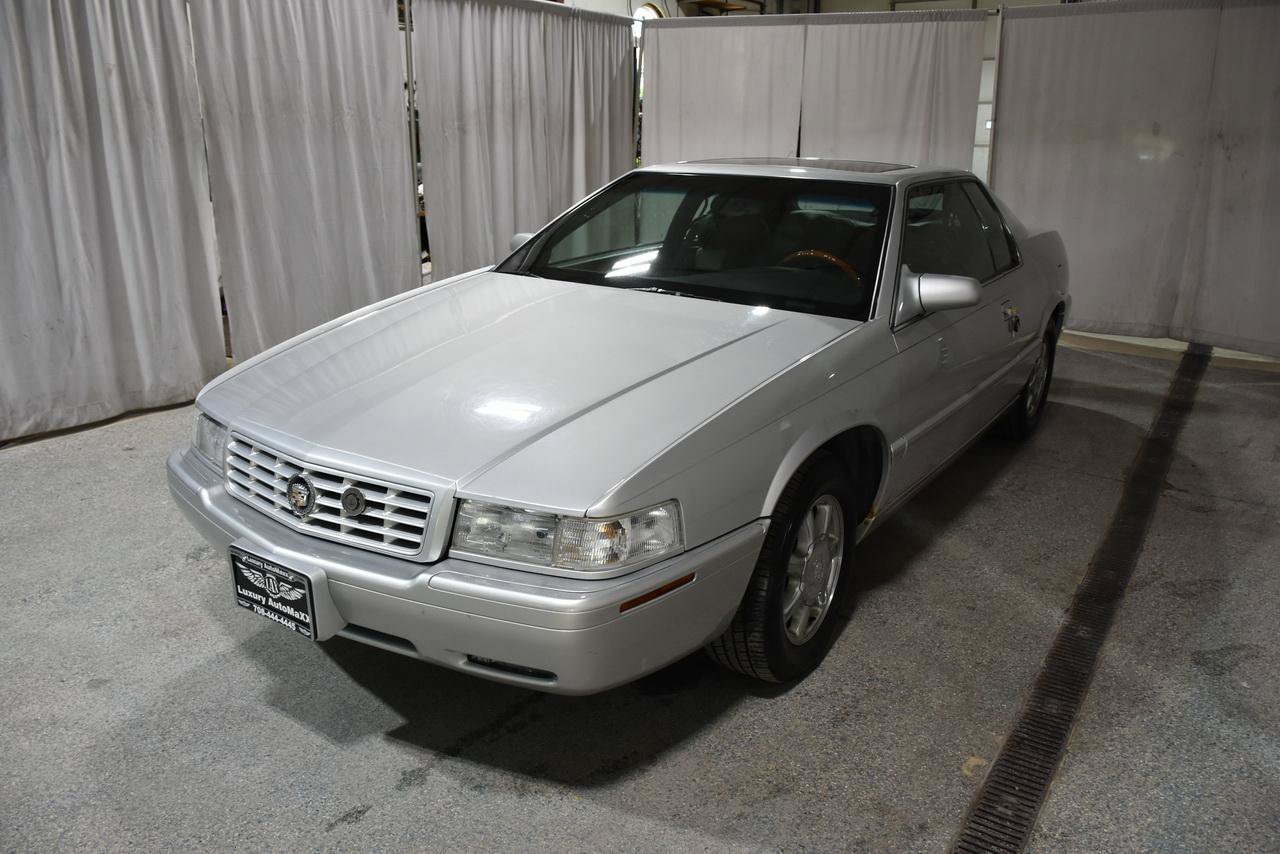 Used 2001 Cadillac Eldorado Touring FWD image 7