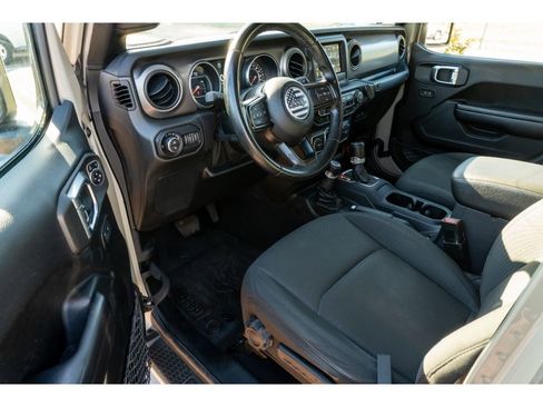 Used 2020 Jeep Gladiator Sport w/ Quick Order Package 24S image 10