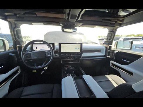 Used 2025 GMC Hummer EV 3X AWD/4WD image 14