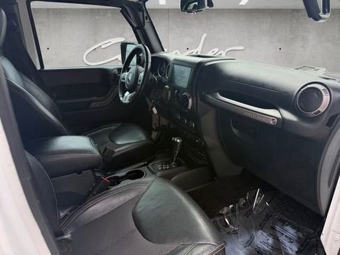 Used 2017 Jeep Wrangler Unlimited Sport image 24