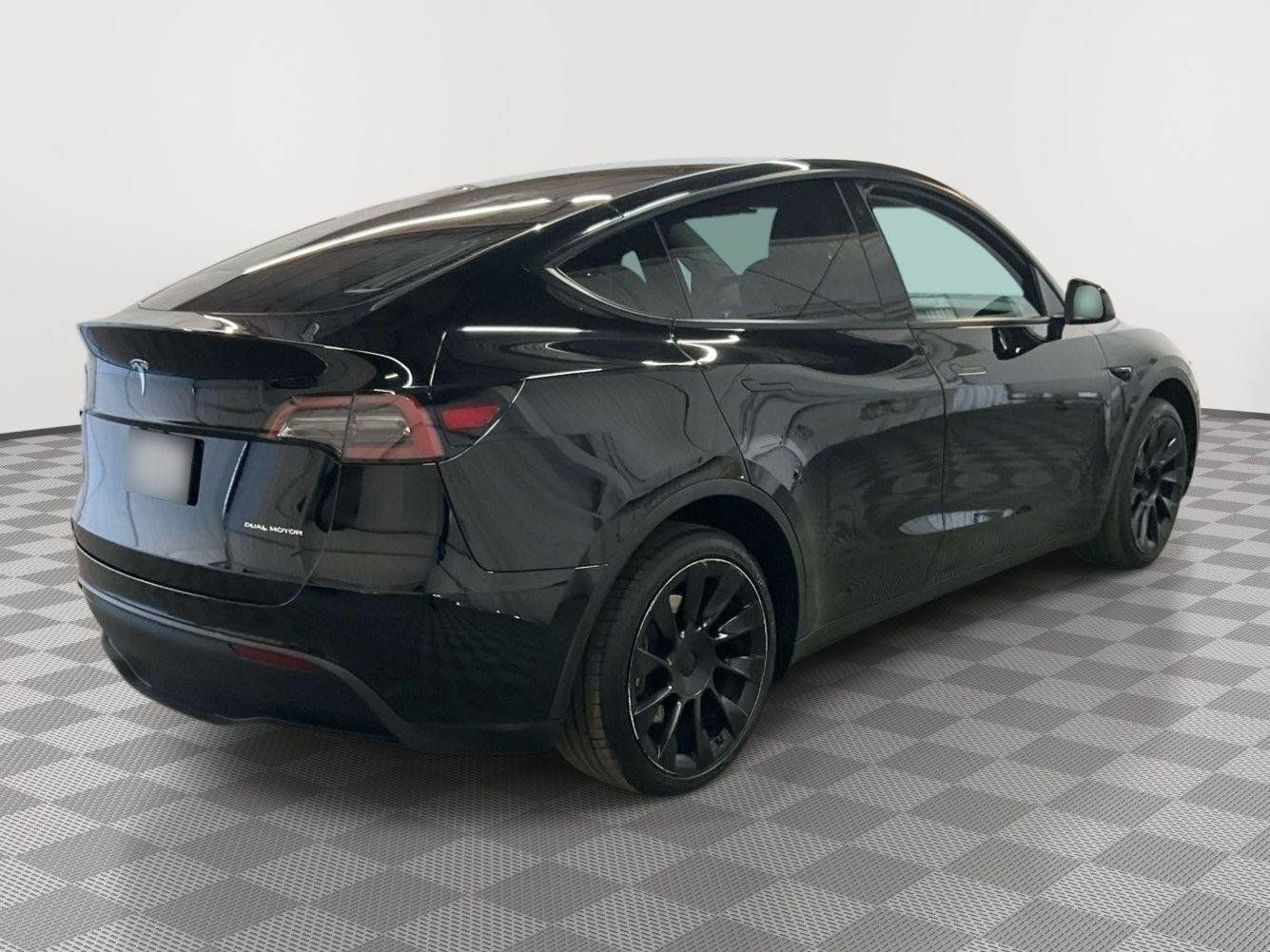 Used 2022 Tesla Model Y Long Range AWD/4WD image 4