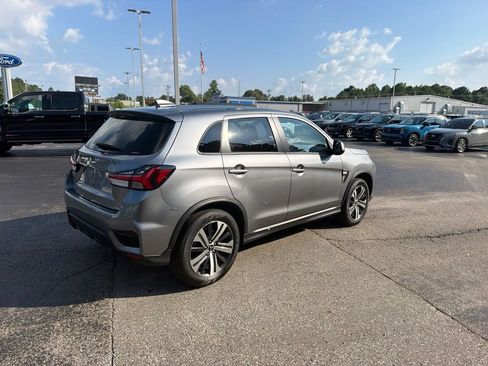 Used 2025 Mitsubishi Outlander Sport ES AWD/4WD image 3