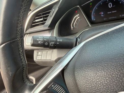 Used 2018 Honda Civic EX-T image 24