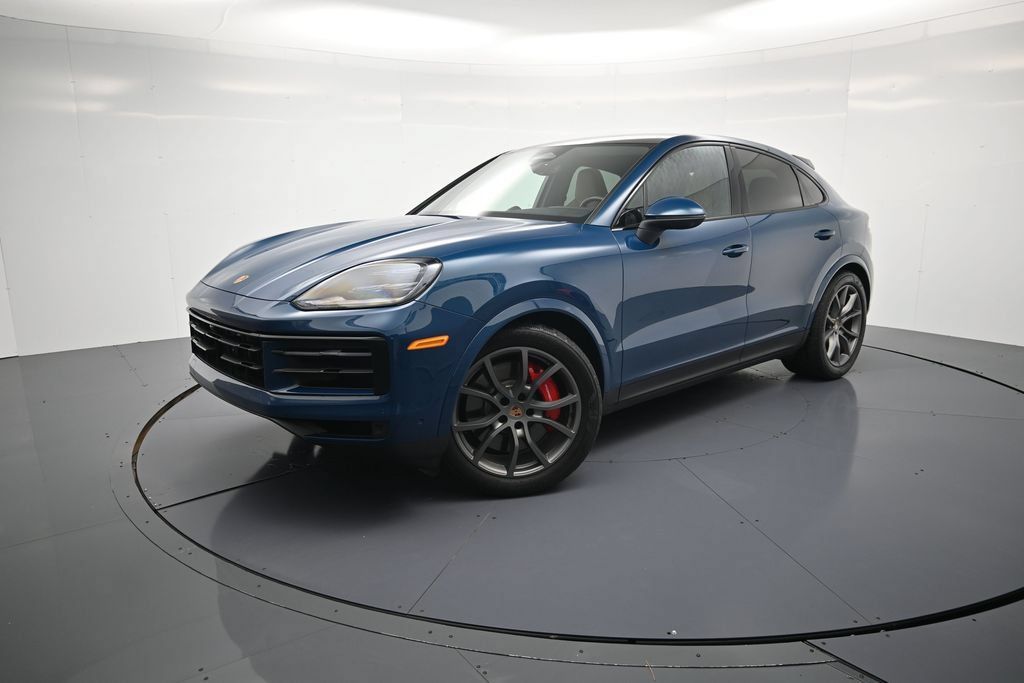 Certified 2026 Porsche Cayenne S AWD/4WD image 1