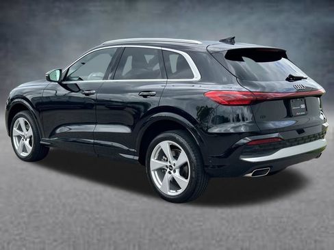 Used 2025 Audi Q5 Premium Plus AWD/4WD image 3
