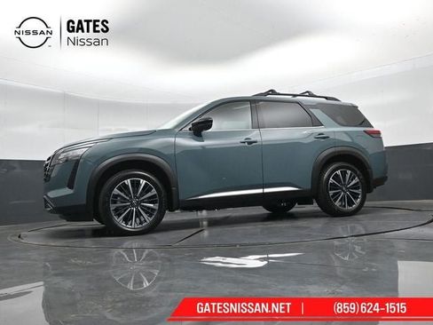 New 2026 Nissan Pathfinder Platinum AWD/4WD image 41